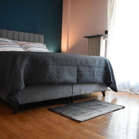 Katzen Room By The Metro Atene Esterno foto