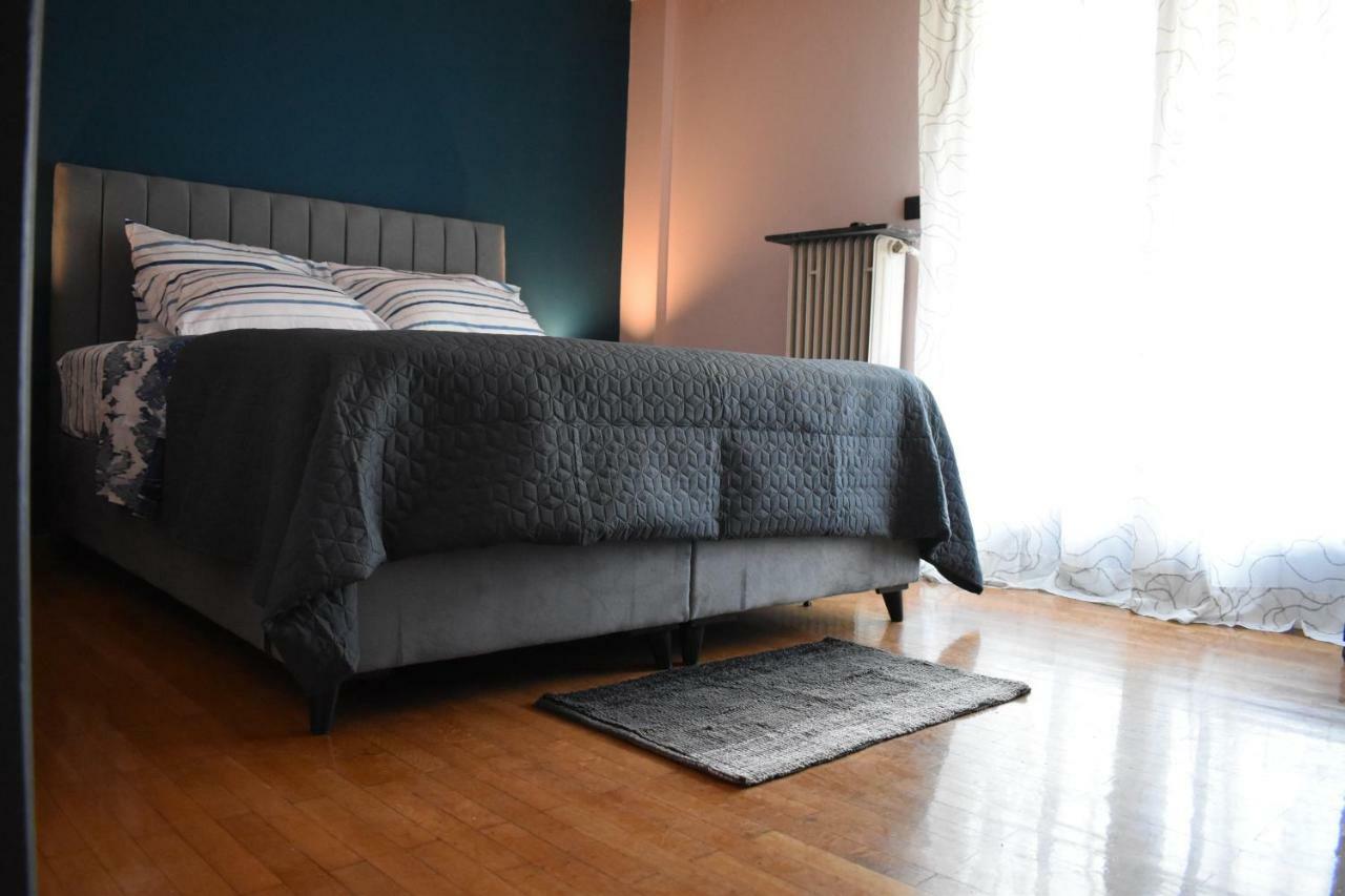 Katzen Room By The Metro Atene Esterno foto